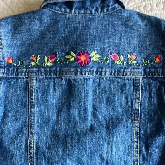 Floral Embroidered Girl’s Jeans  Denim Snap Jacket + Cotton Dress Size 6 Set - Picture 13 of 16